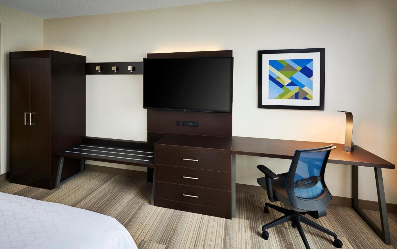 Holiday Inn Express & Suites Windsor East - Lakeshore, An Ihg Hotel Tecumseh Екстериор снимка